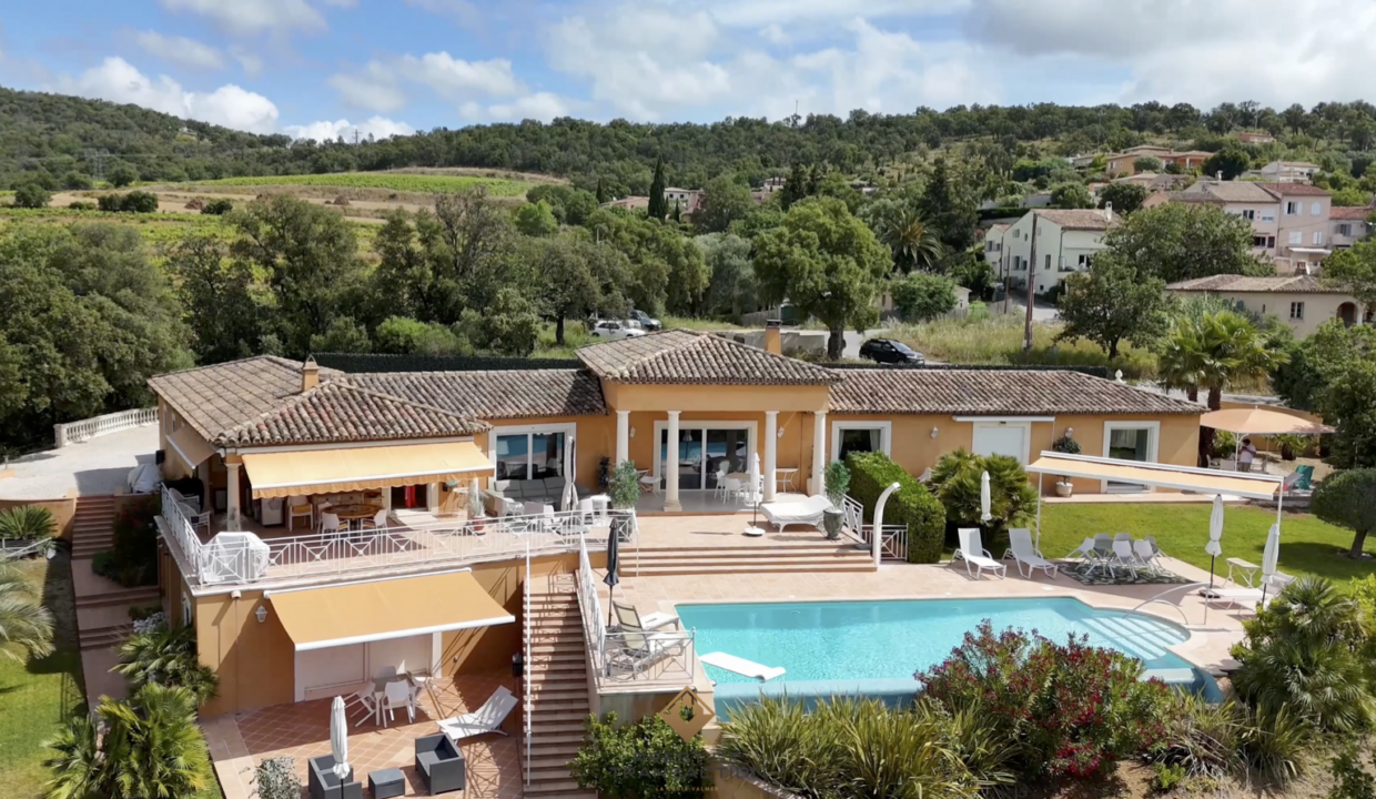 immobilier-saint-tropez.jpg